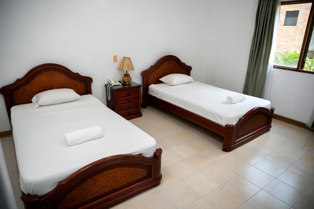 Casa Rosales Hotell Medellín Exteriör bild