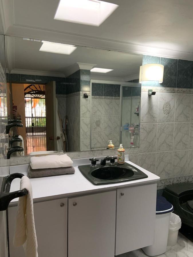 Casa Rosales Hotell Medellín Exteriör bild